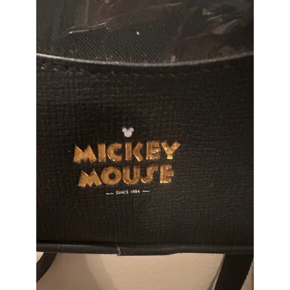 NWT Disney Bioworld Mickey Mouse Face Pin Display Mini Backpack - Picture 5 of 9